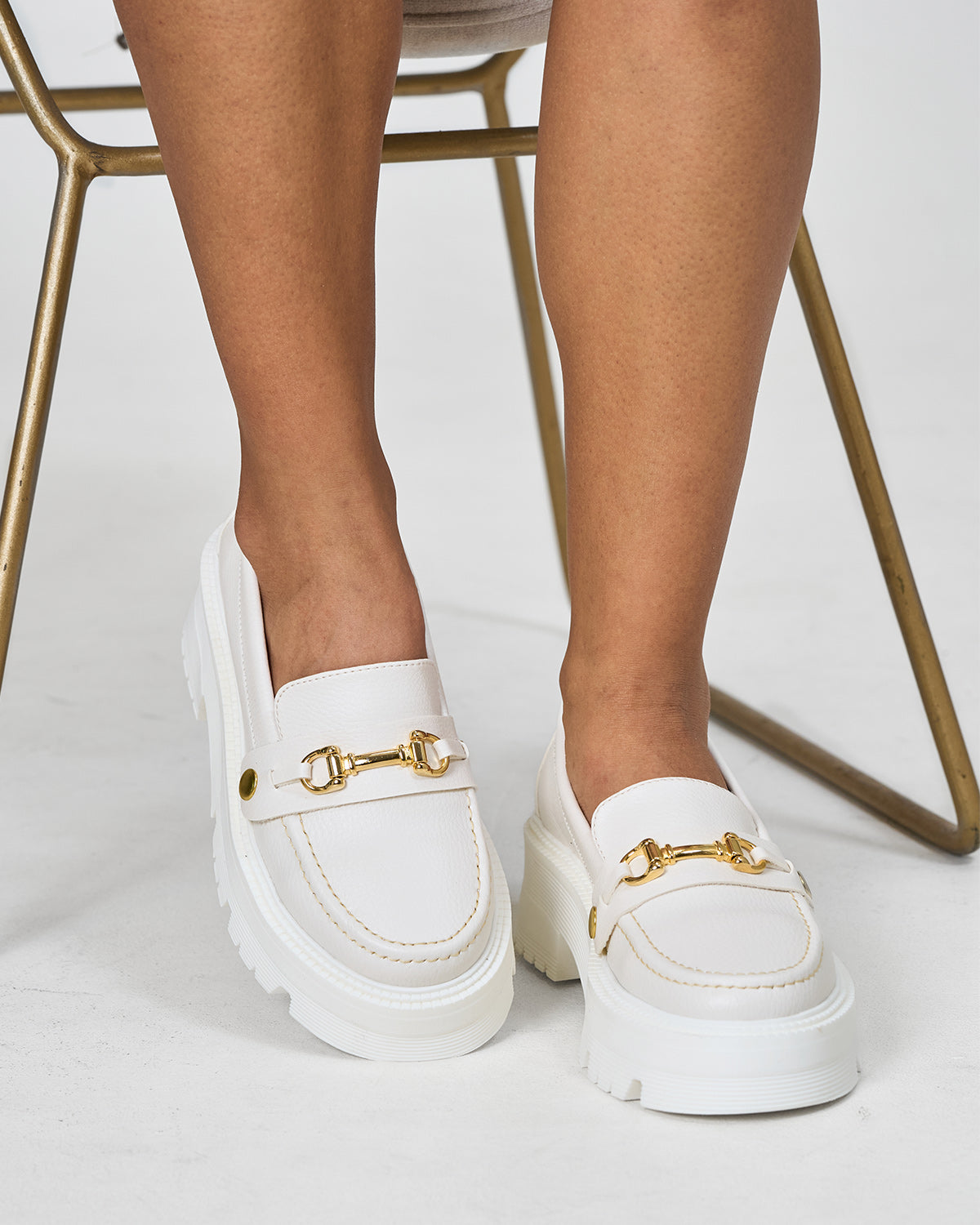 Mocasines blancos 2 en 1