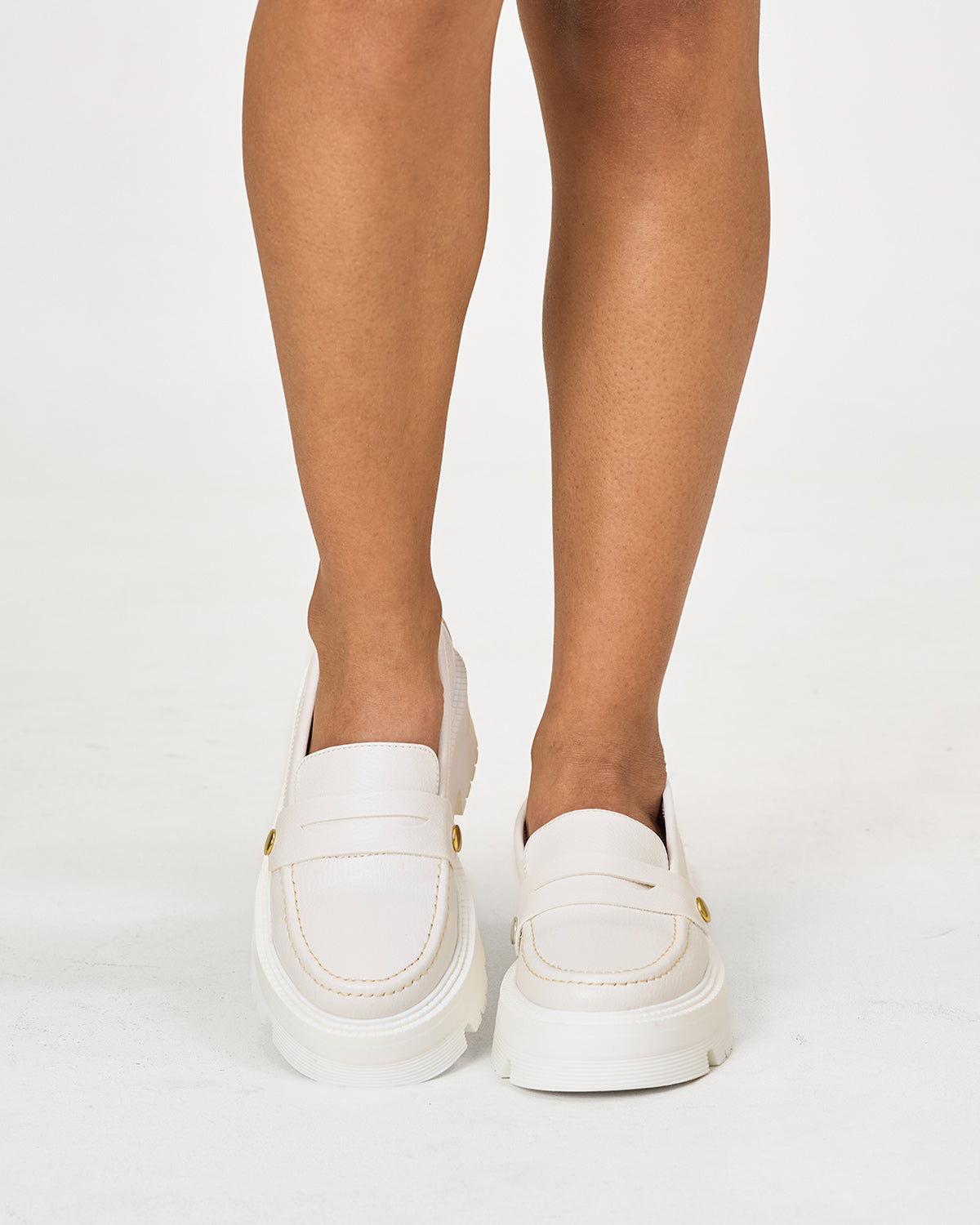 Mocasines blancos 2 en 1